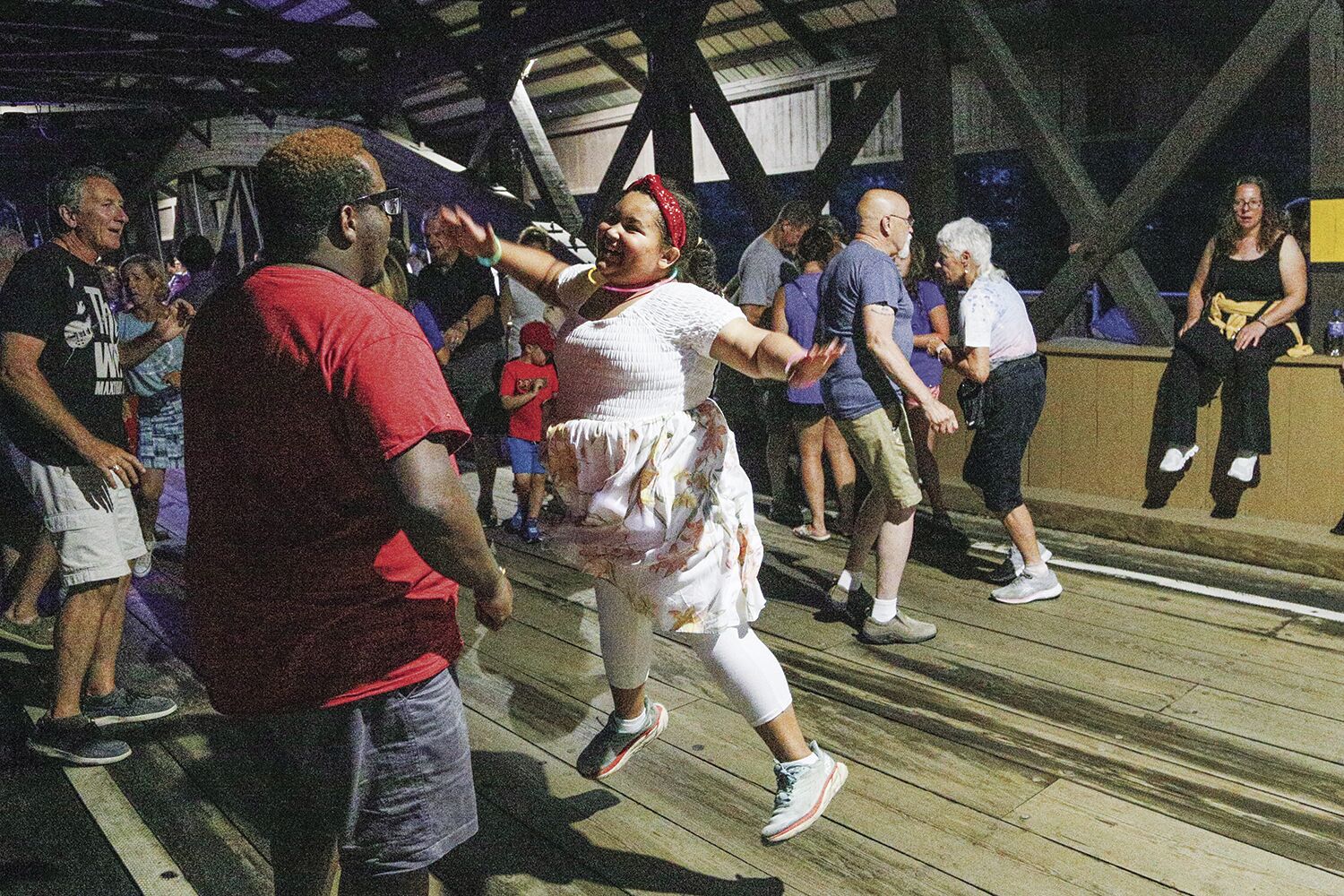 08-06-22 Bridge Dance jump